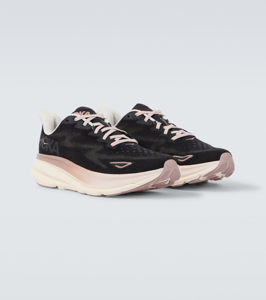 Clifton 9 running shoes