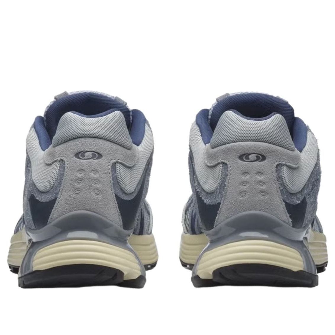 XT-Whisper Embroidery 'Pearl Blue Tradewinds'