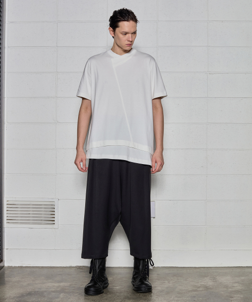 Diagonal Layered Loose Crewneck T-Shirt