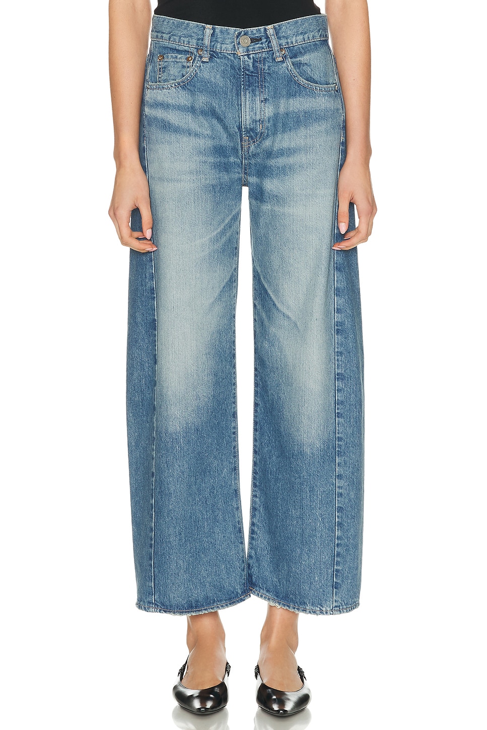 Moussy Vintage Bayard Side Line Cocoon Jeans in Blue - Blue. 30 also , 24, 25, 26, 27