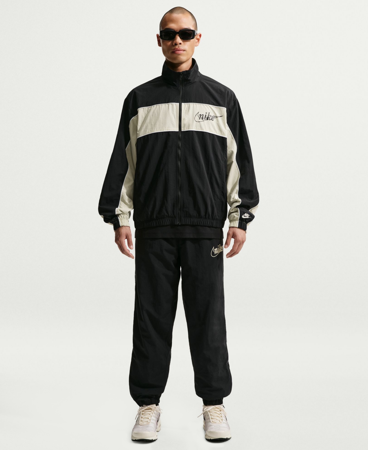 Men's Sportswear Club Lightweight Pants - Black/Light khaki