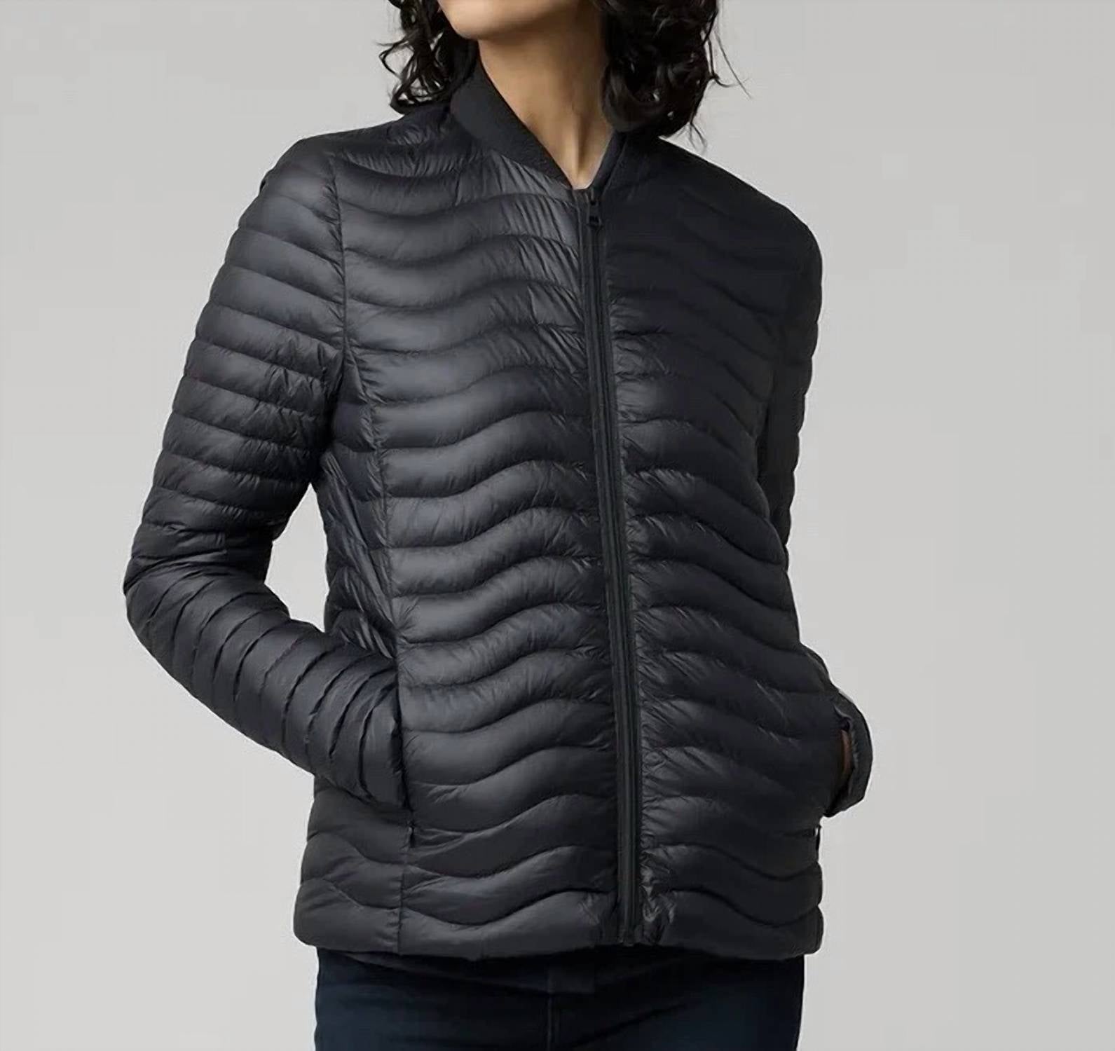 Robin-V Coat In Black