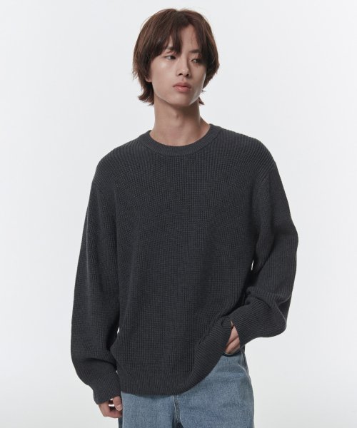 Cotton ribbed crew neck knit