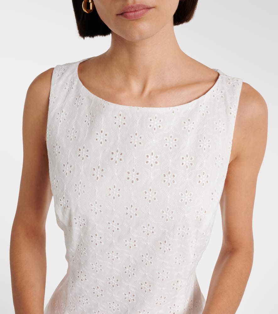 Olivia broderie anglaise top