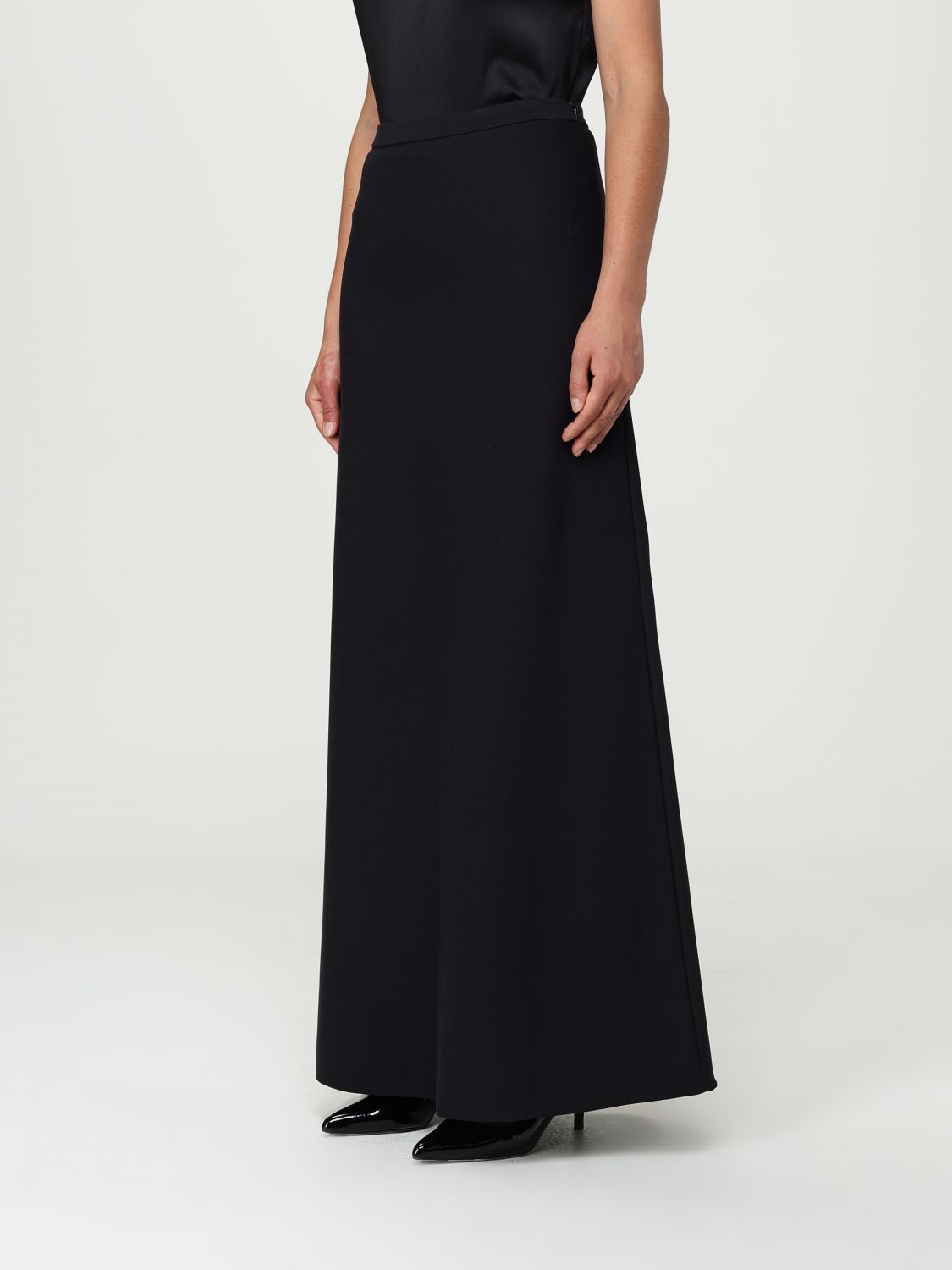 Skirt Woman color Black