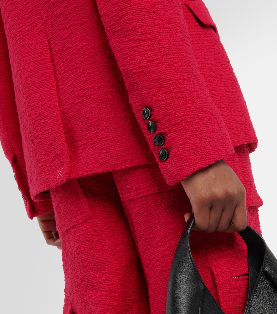 Double-breasted bouclé blazer