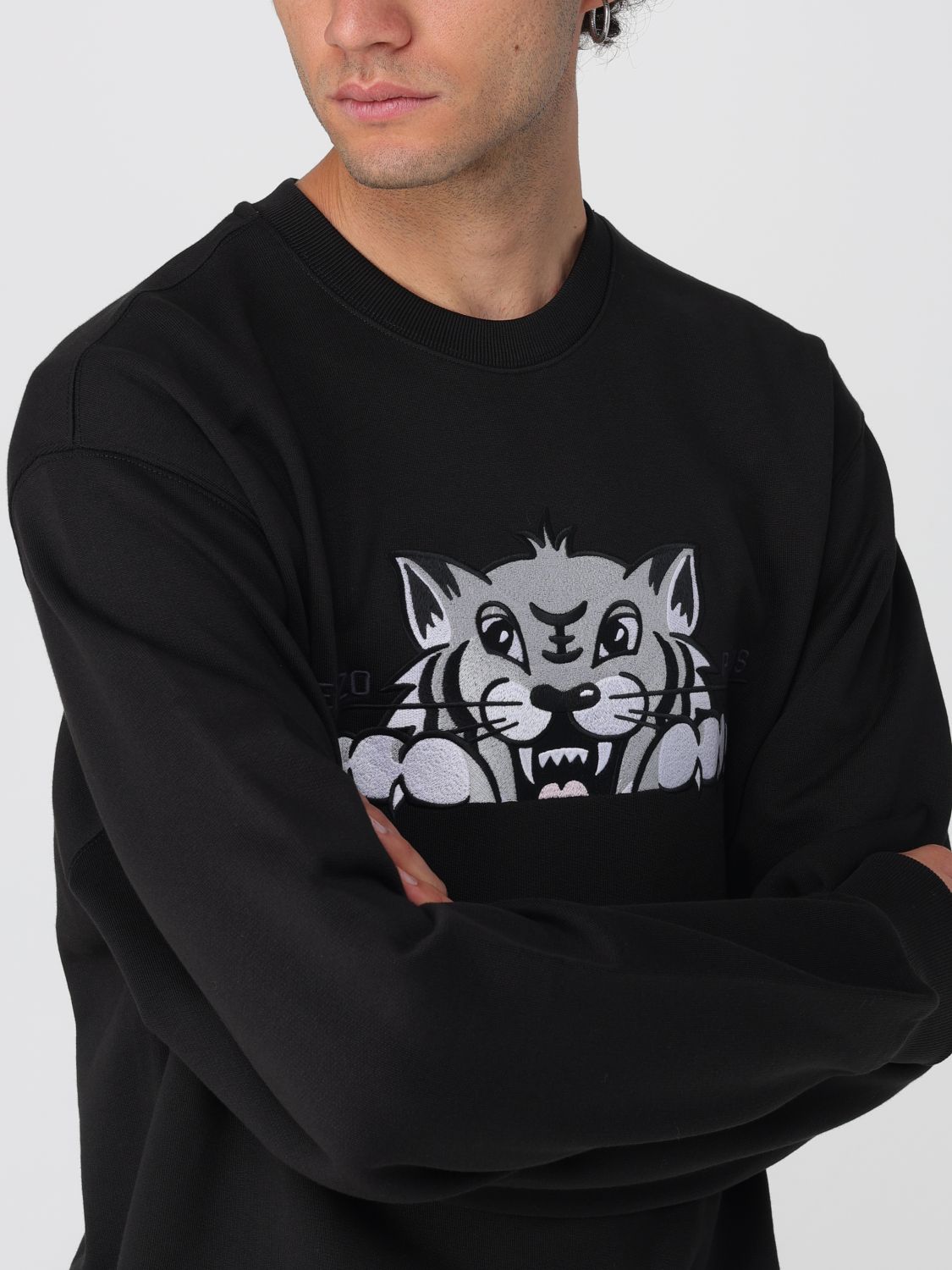 Sweatshirt Men color Black