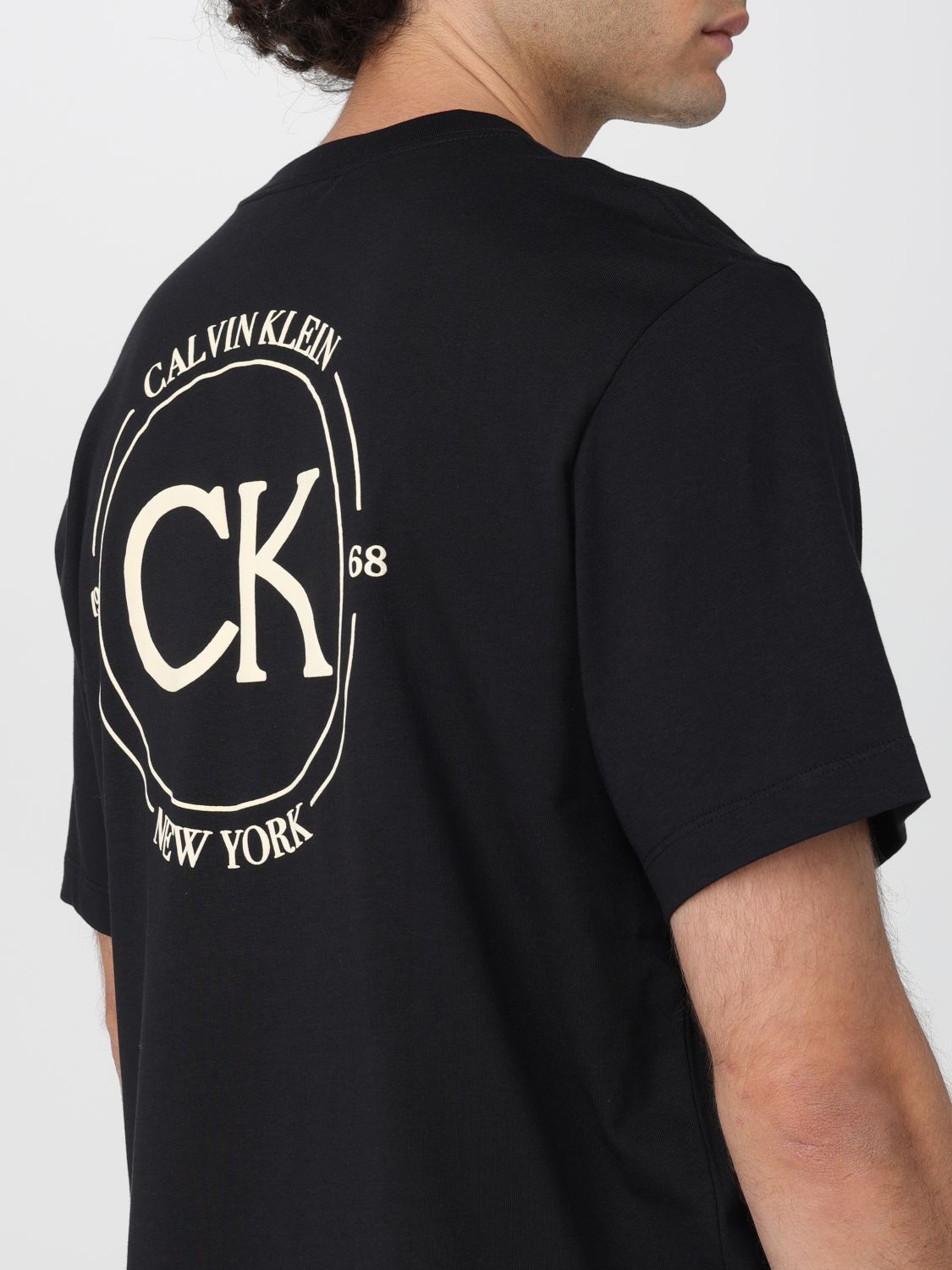 T-Shirt Men color Black