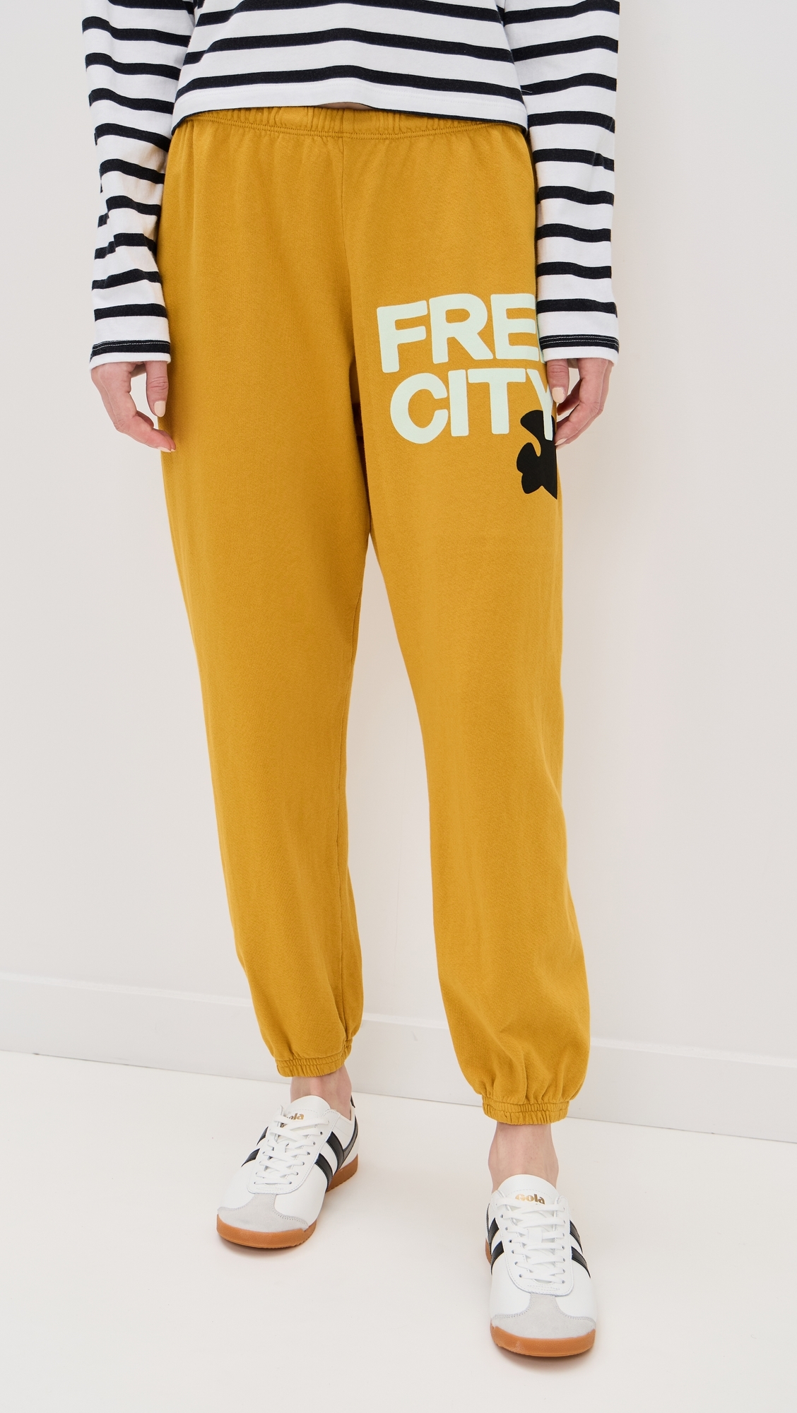 FREECITY Freecity Large Sweatpants Yellow Plant