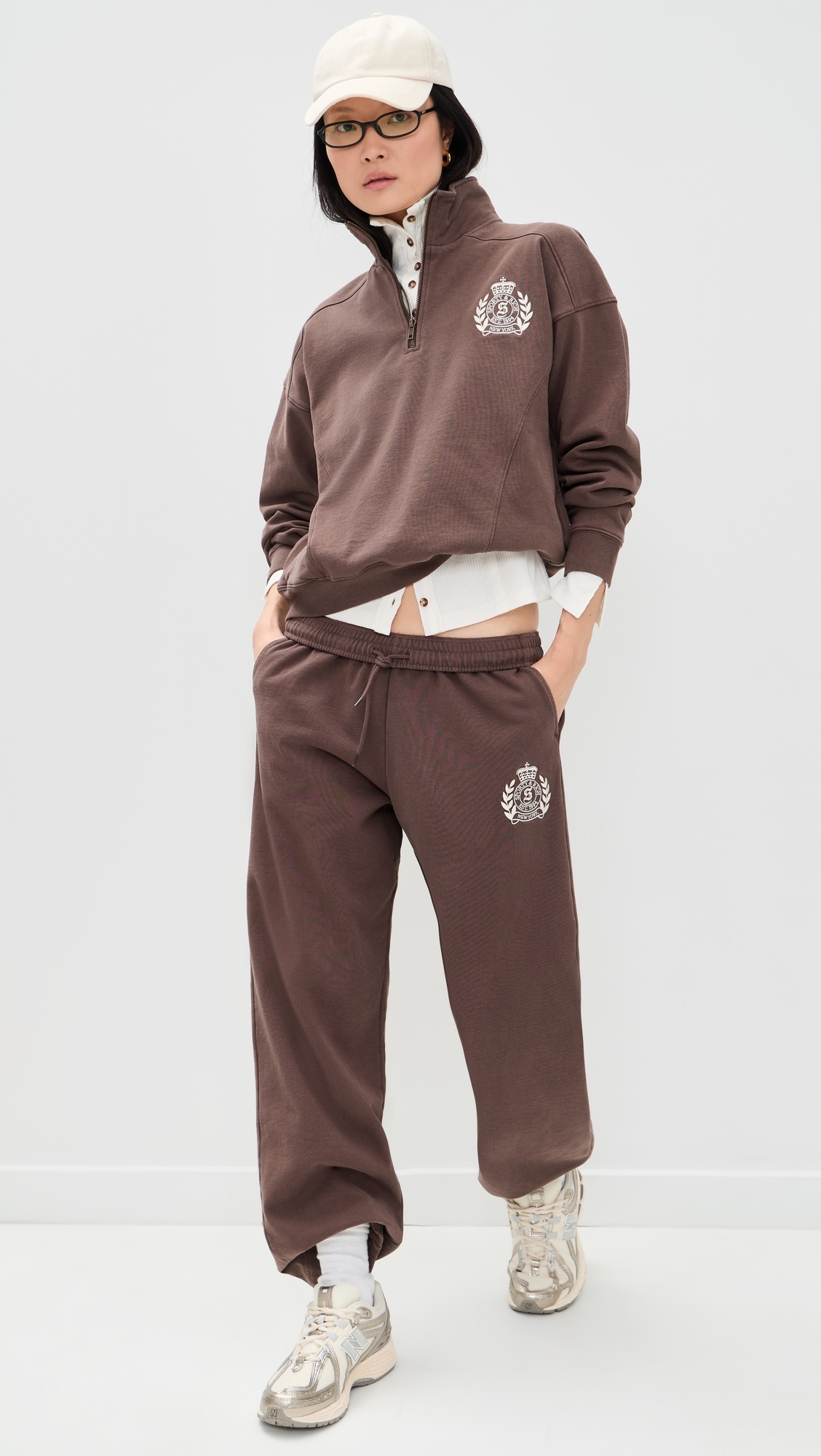 NY Crest Embroidered Wide Sweatpants Chocolate