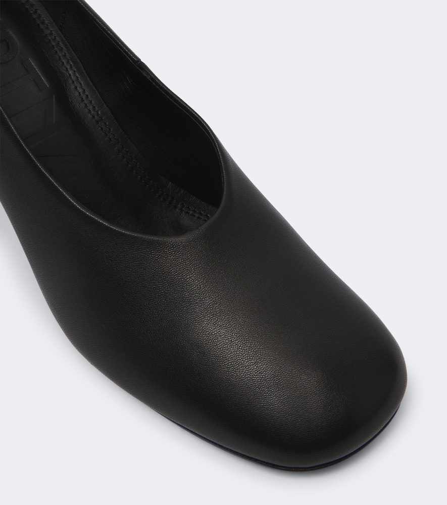 Berlin leather pumps