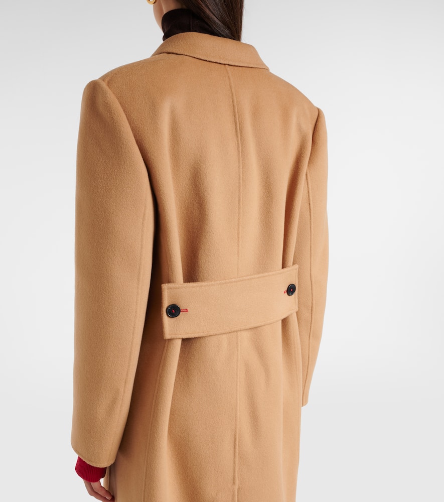 Wool and cashmere coat