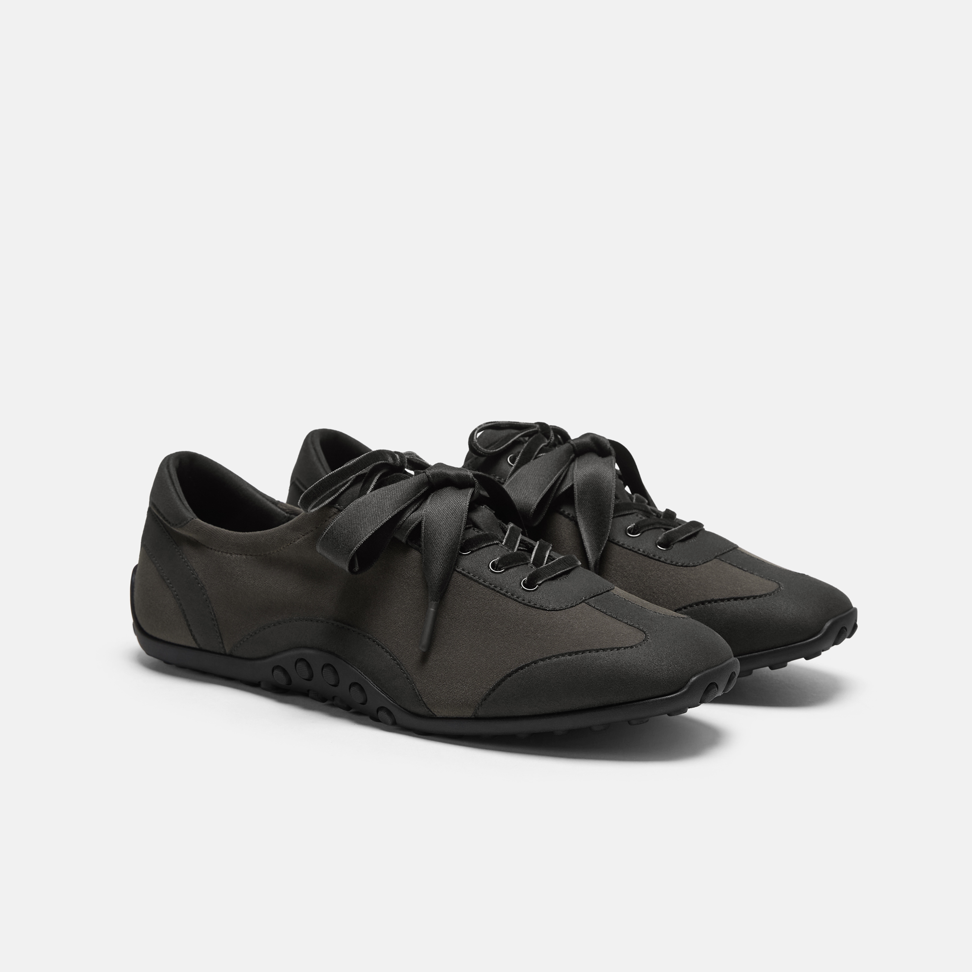 VIVAIA Square-Toe Jogger Sneakerina Carol|AMBER BROWN & BLACK