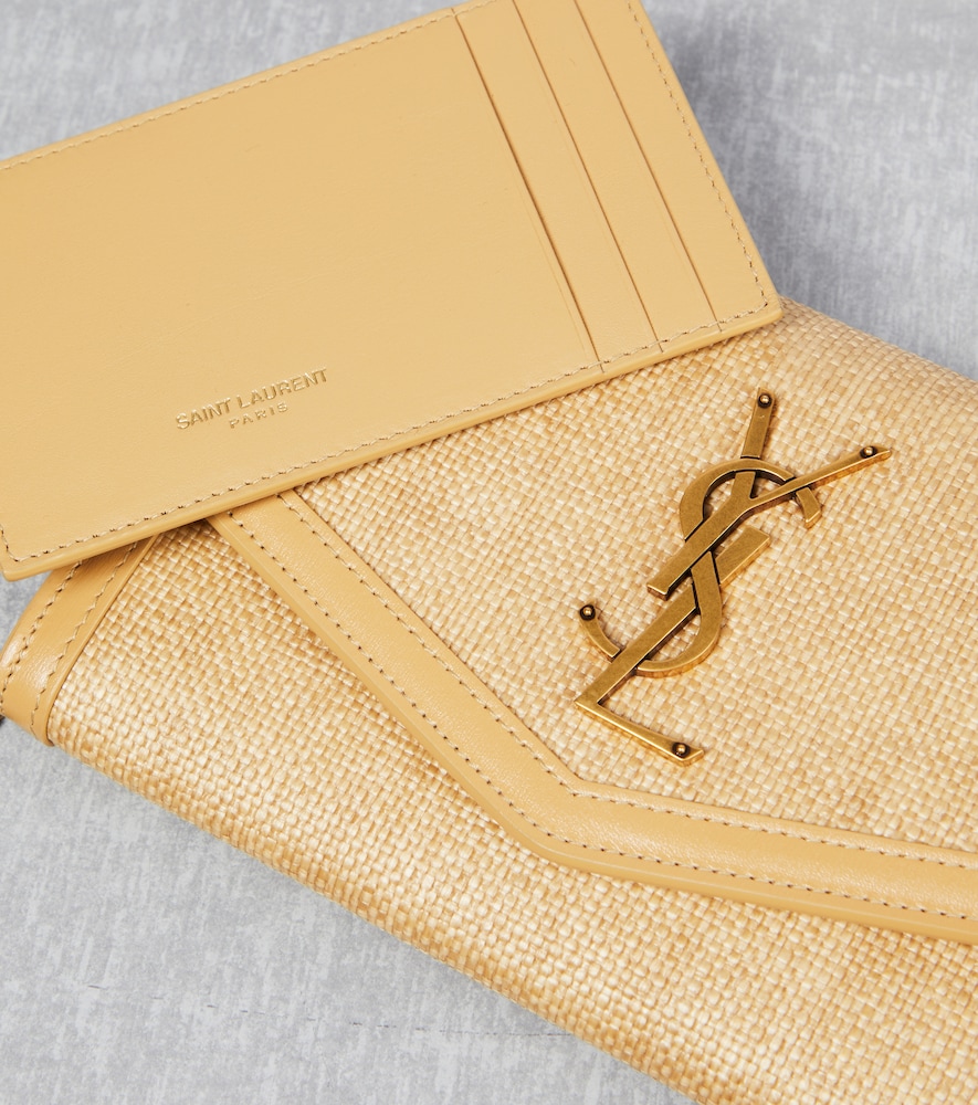 Uptown raffia wallet on chain