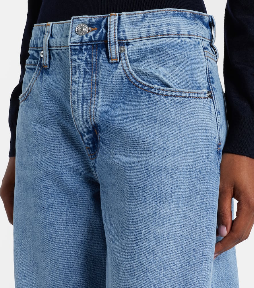Low Slung mid-rise barrel-leg jeans