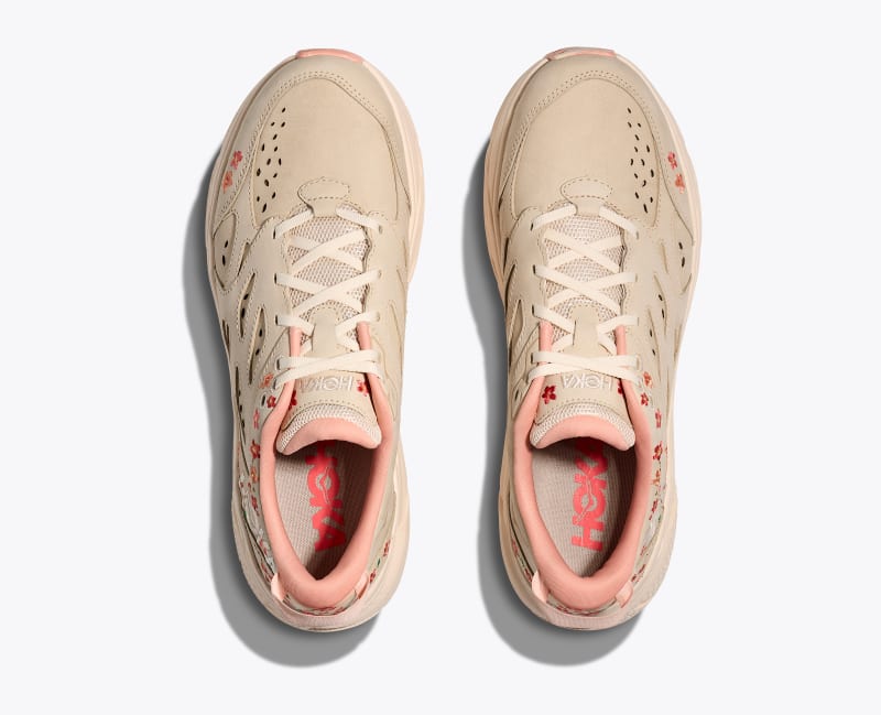 HOKA Vibrant Bloom Clifton L Shoes in Vanilla/Dry Clay