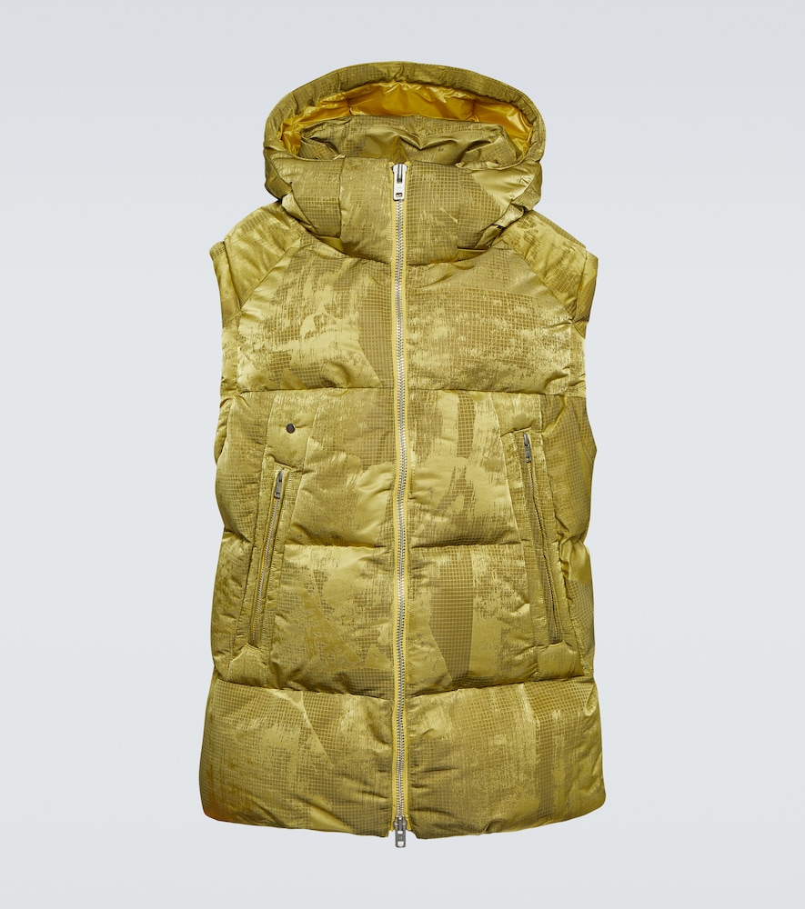 Trompe-l'ail down vest
