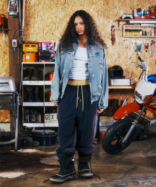 DESTROYED DENIM ZIPUP JACKET LIGHT BLUE