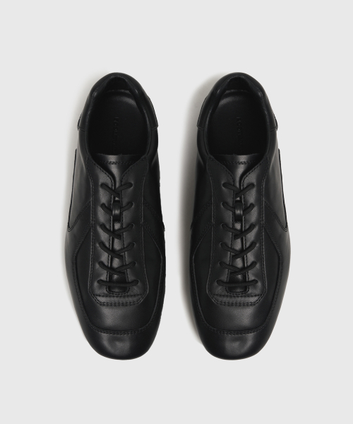 UNIFORM Driving Sneakers Black