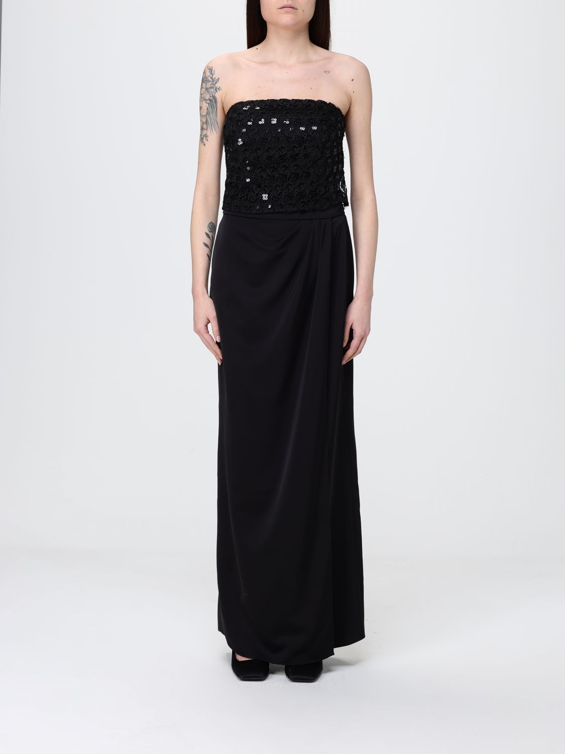 Dress Woman color Black