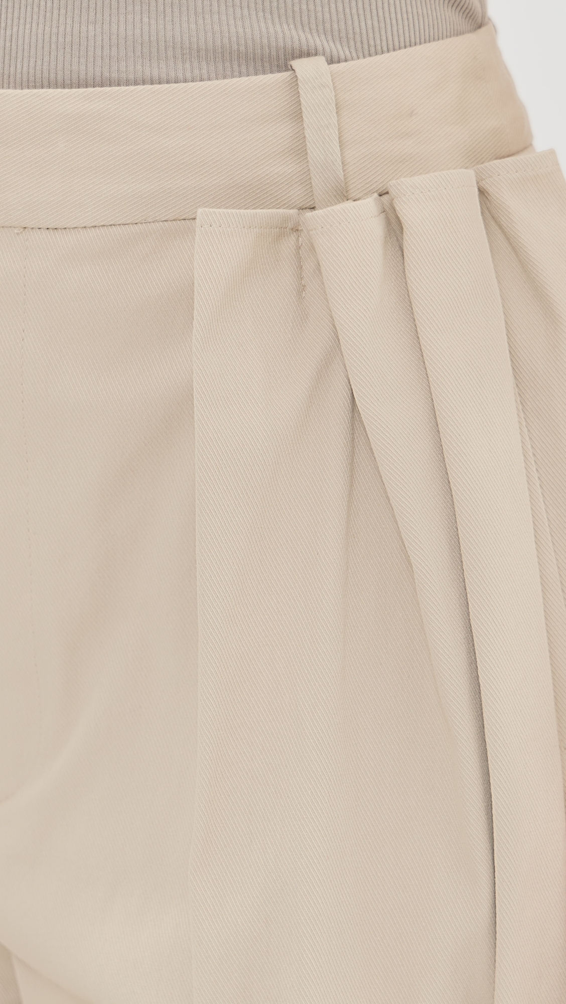 Luxe Twill Tucked Pleated Trousers Taupe
