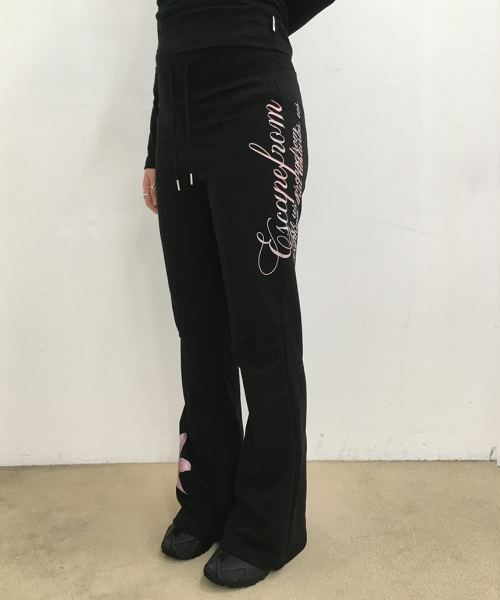 Flower Lettering Print Bootcut Sweatpants Black