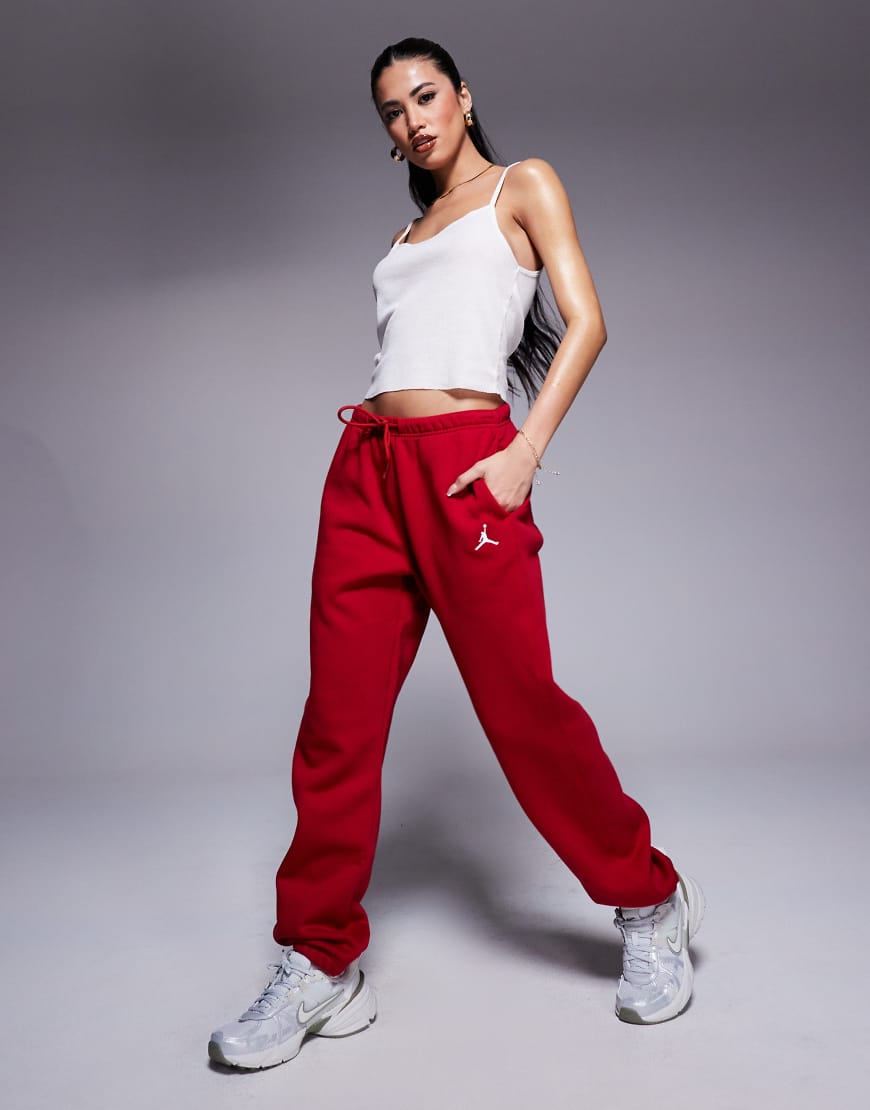 Air Jordan Brooklyn fleece sweatpants in red