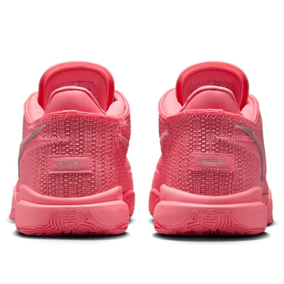 LeBron 20 EP 'Pink Diamond'