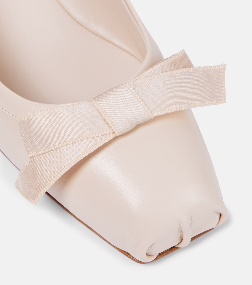 Christian Louboutin Mamaflirt bow-detail leather pumps