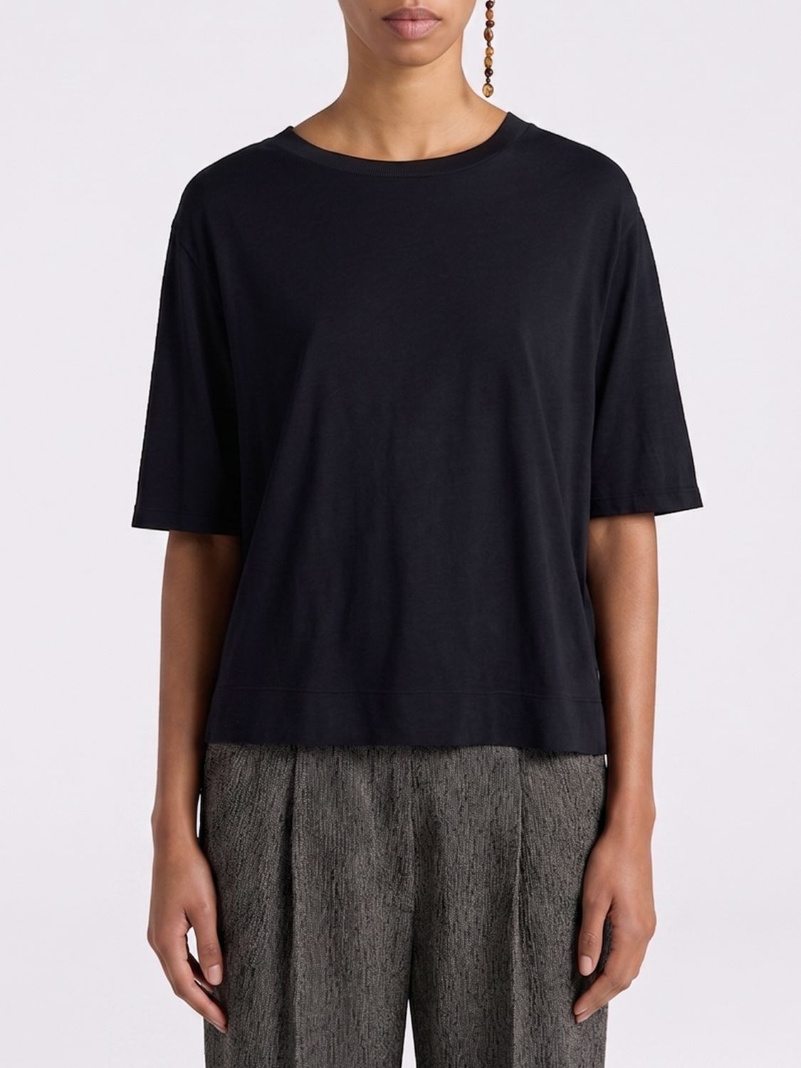 MOMONÌ T-Shirt Woman color Black