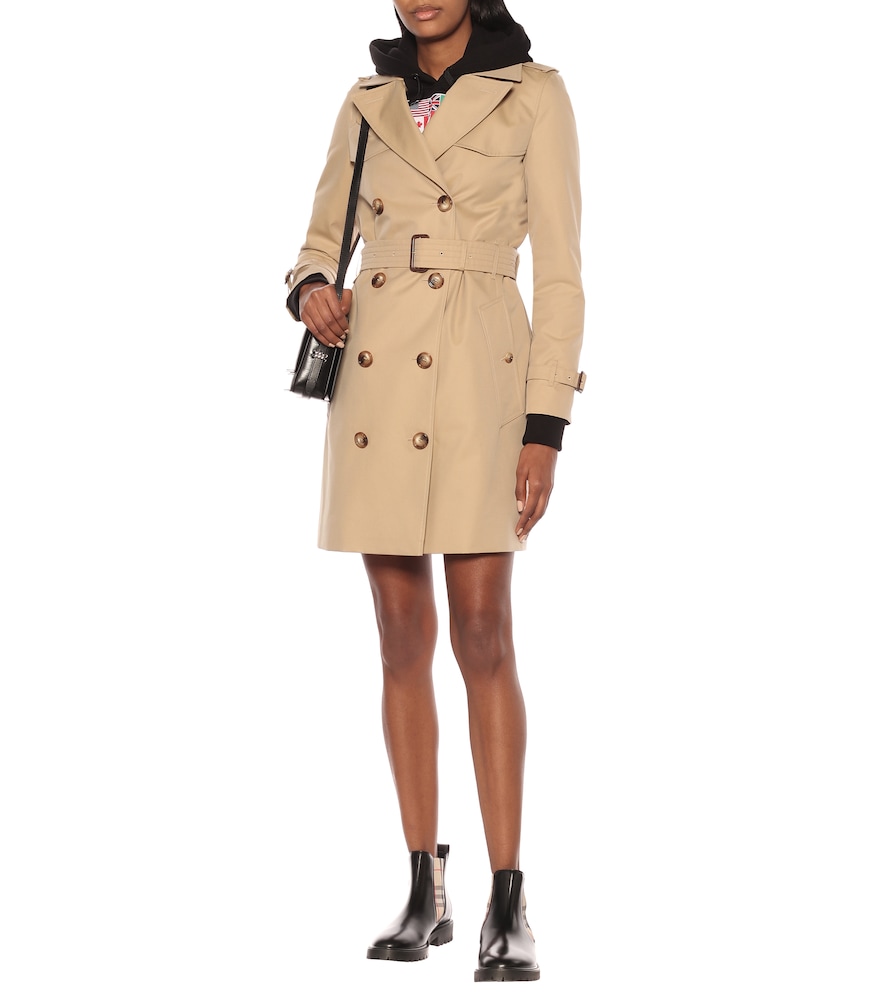 The Short Islington trench coat