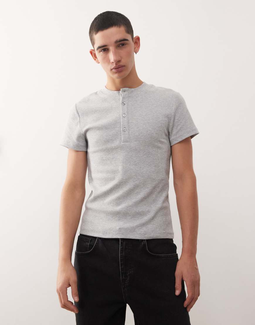 Ribbed muscle short sleeve henley T-shirt in gray heather