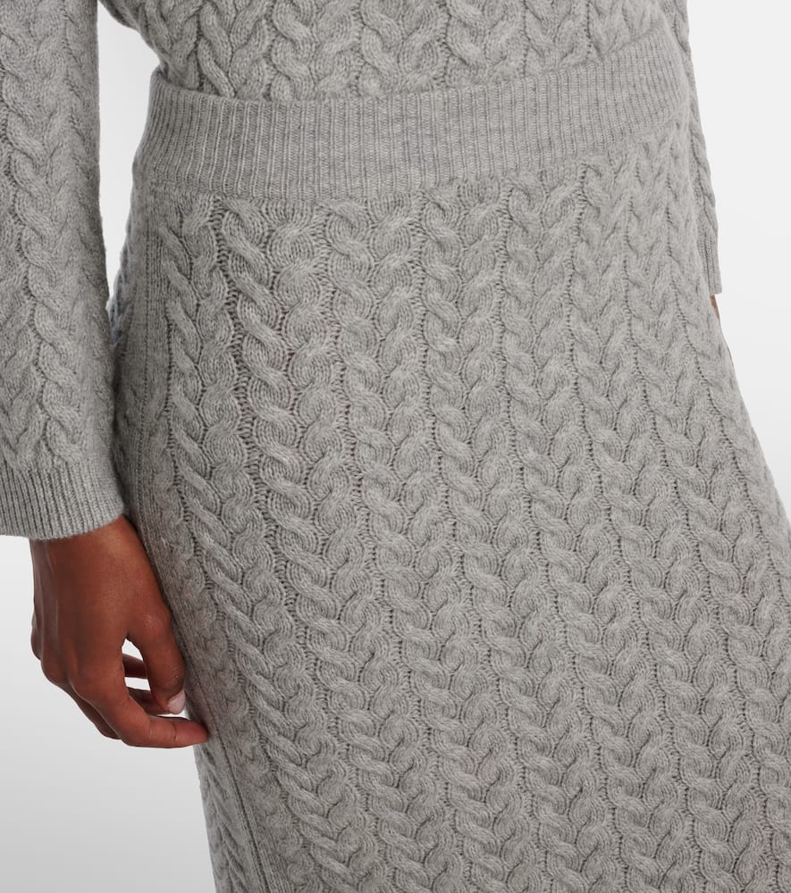Cable-knit wool and cashmere pencil skirt