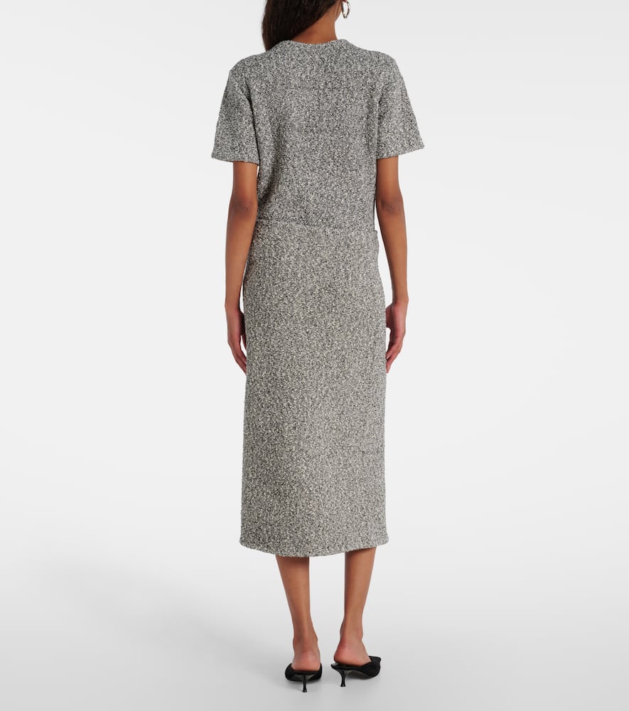 Tweed pencil skirt