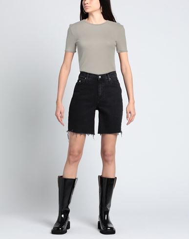 Woman T