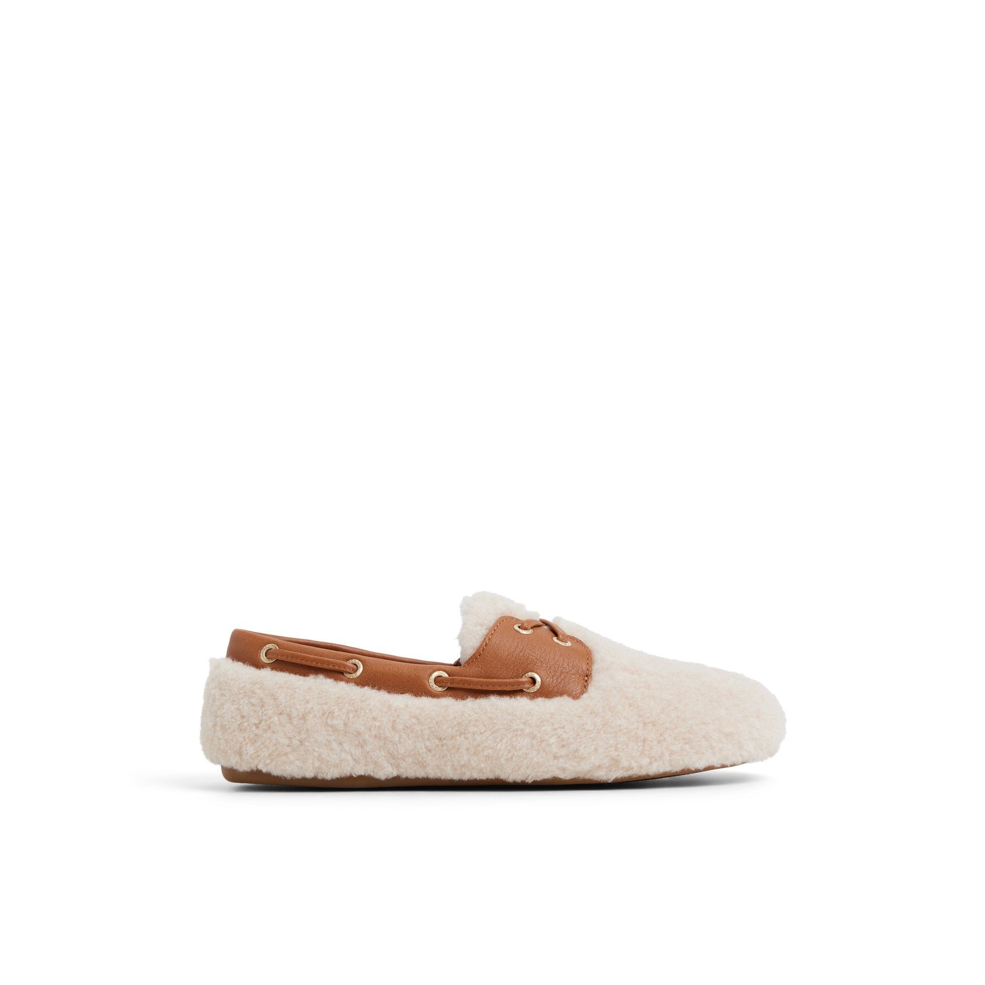 Slim Boat Shoe in Natural