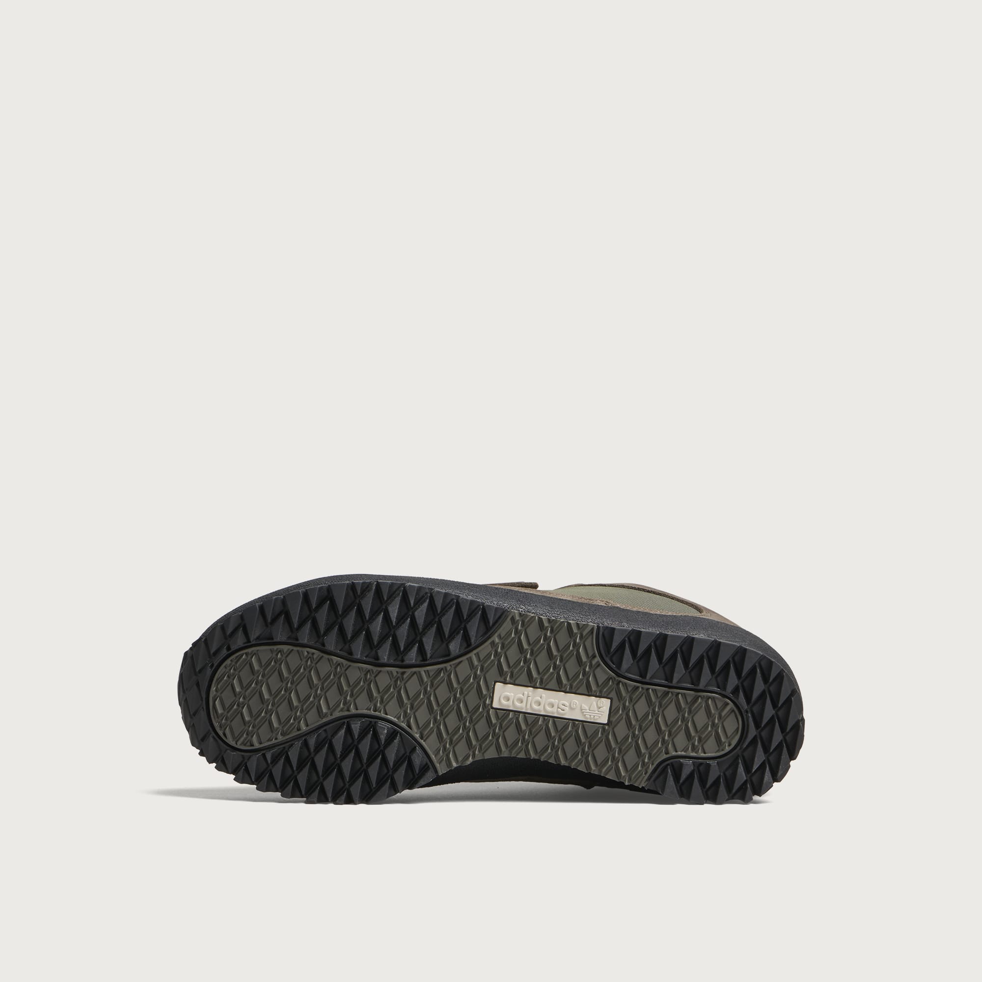 Men's Spezial FC Winterhill Sneaker Utility Black/Utility Black/Clear Brown
