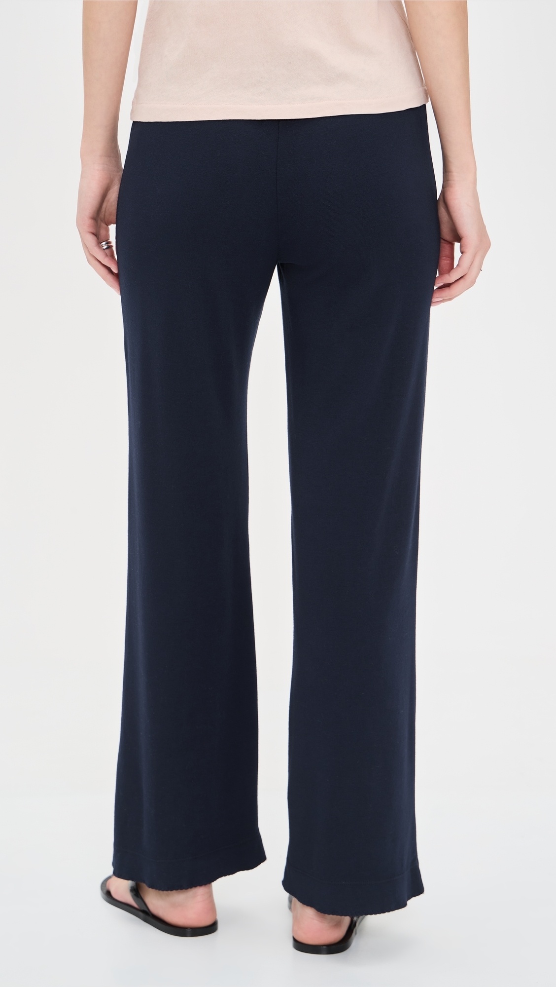 The Baby Scallop Sweatpants Navy