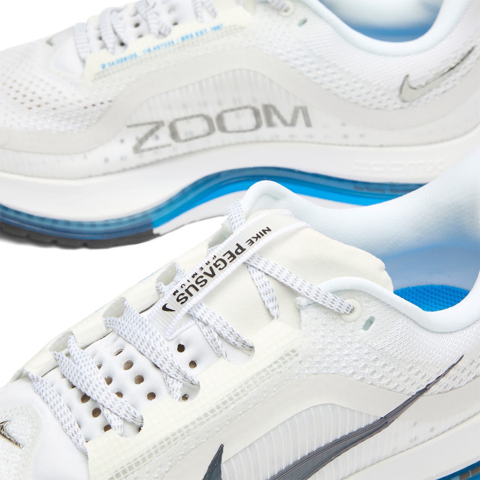 Pegasus Premium Sneaker White/Black/Blue