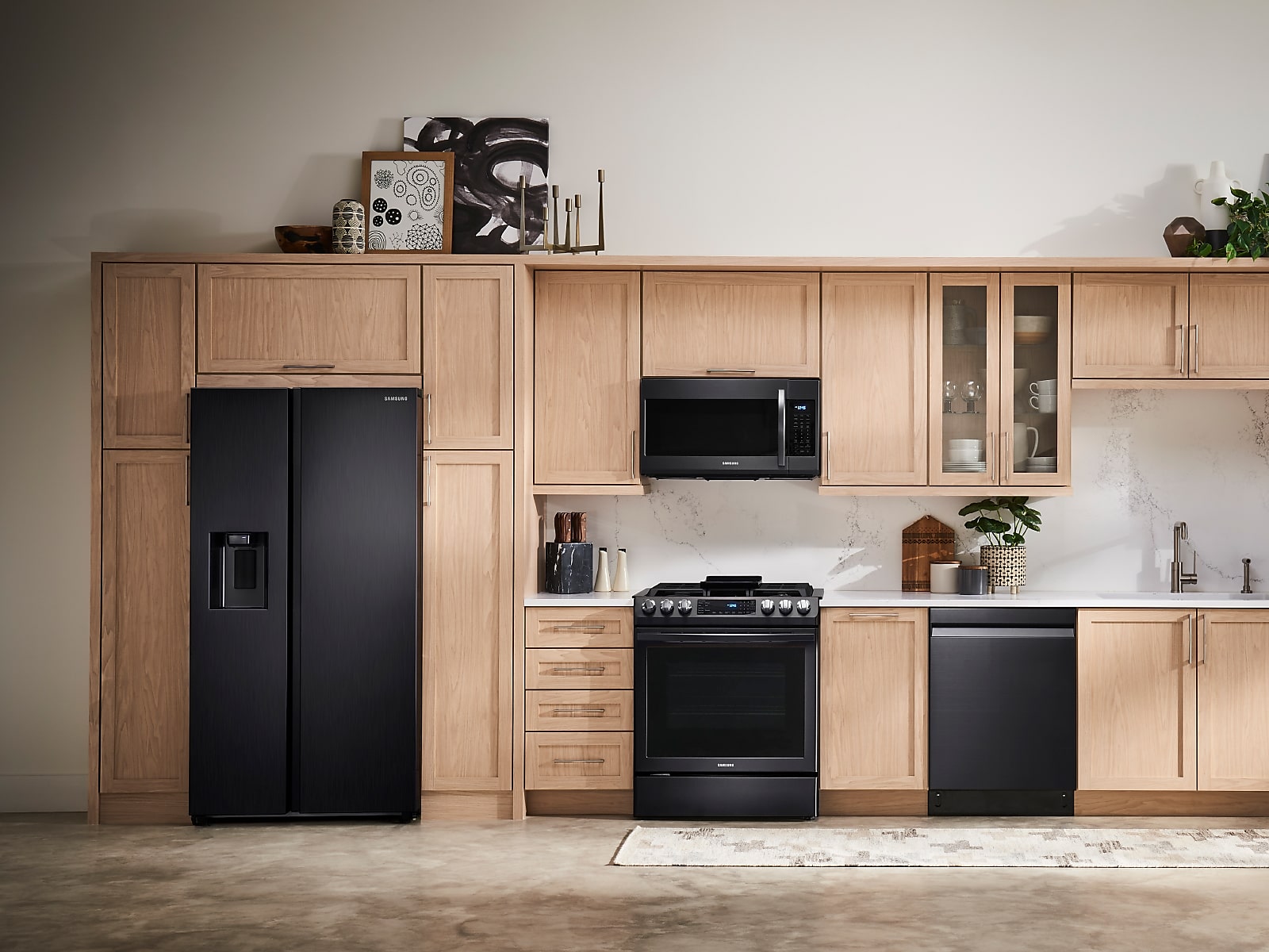 22 cu. ft. Counter Depth Side-by-Side Refrigerator in Black Stainless Steel(RS22T5201SG/AA)