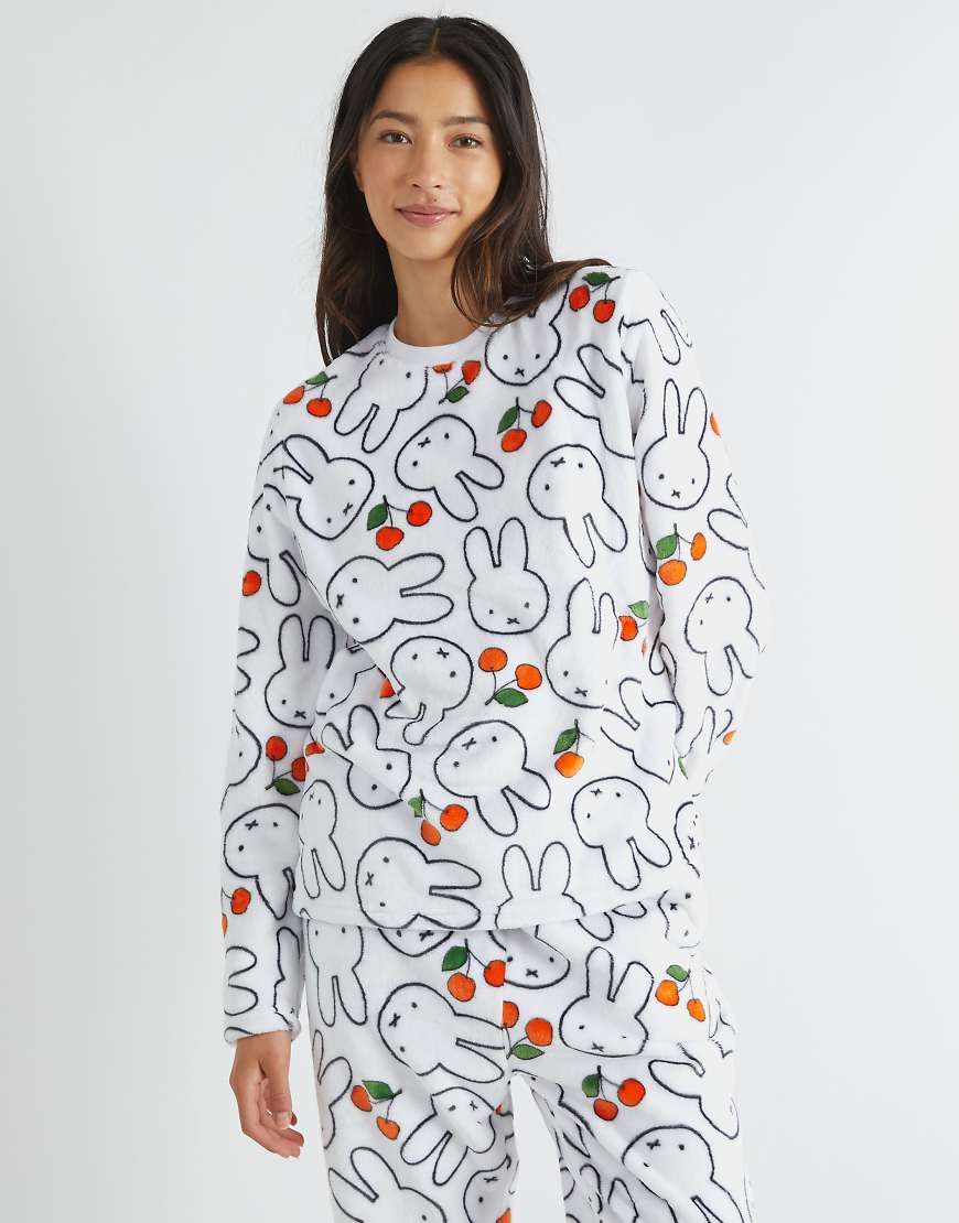 London miffy cherry fleece pyjama set in white - WHITE