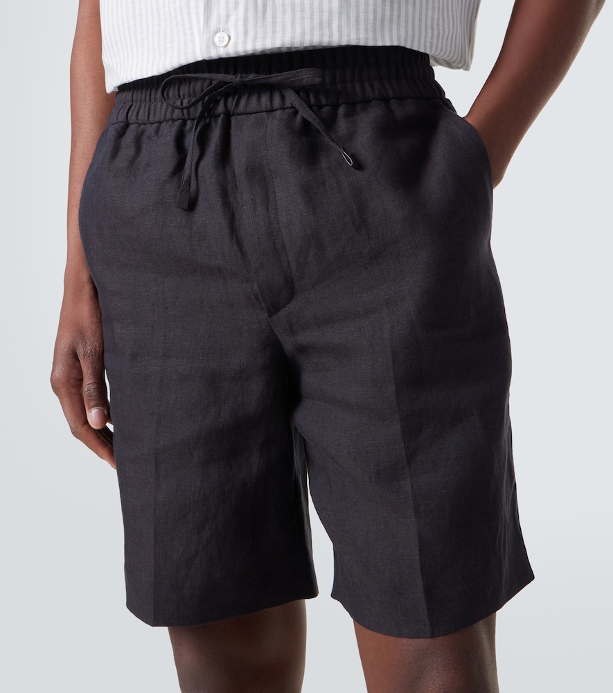Linen Bermuda shorts