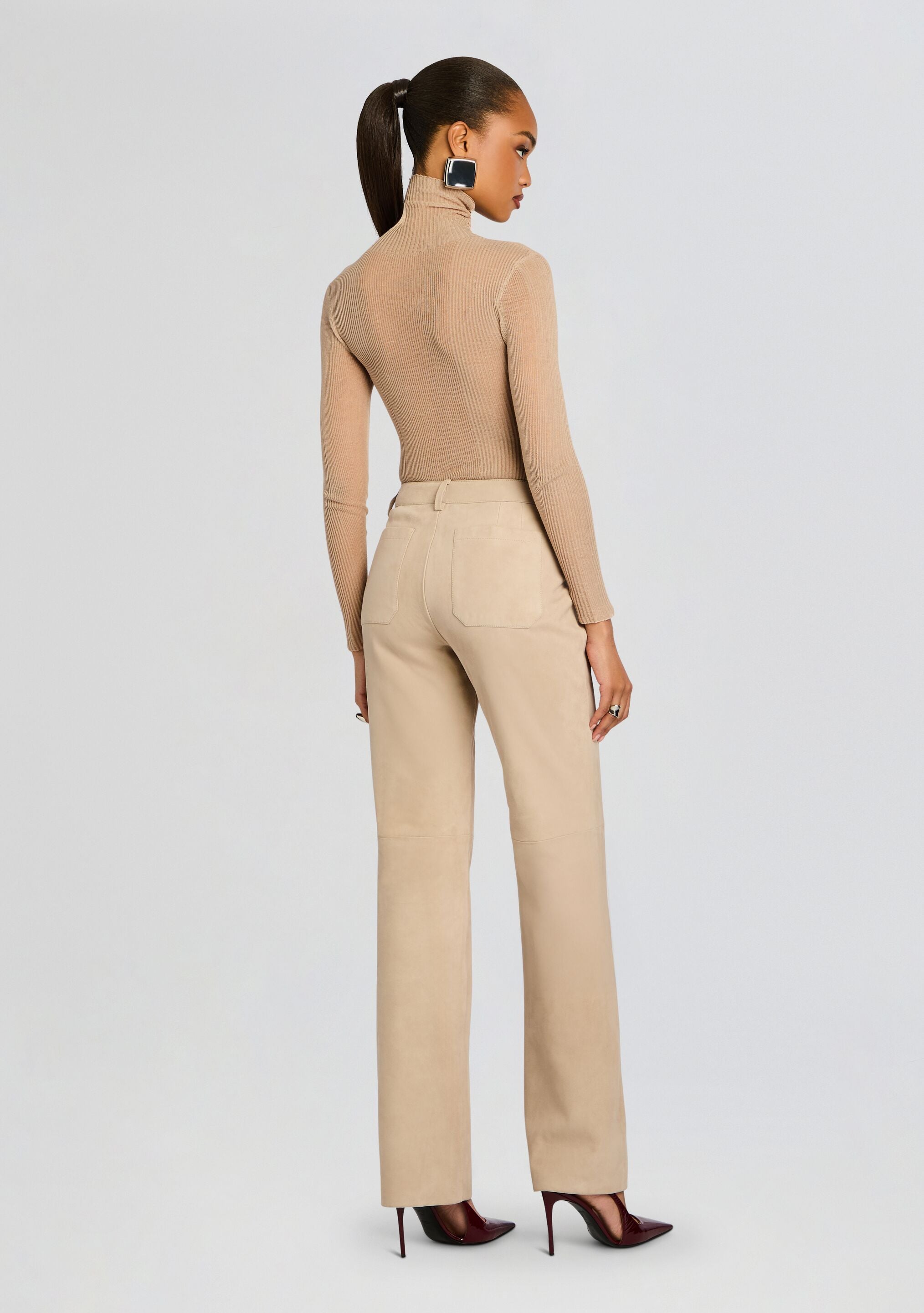 Adelina Pant