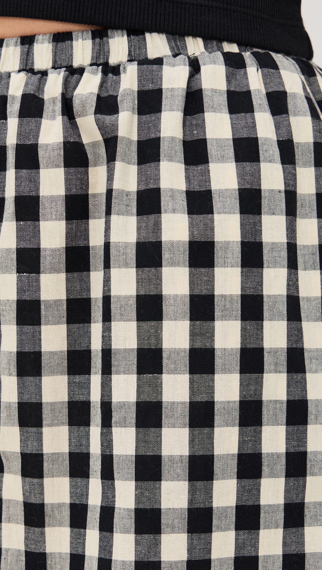 Freda Shorts Black/White