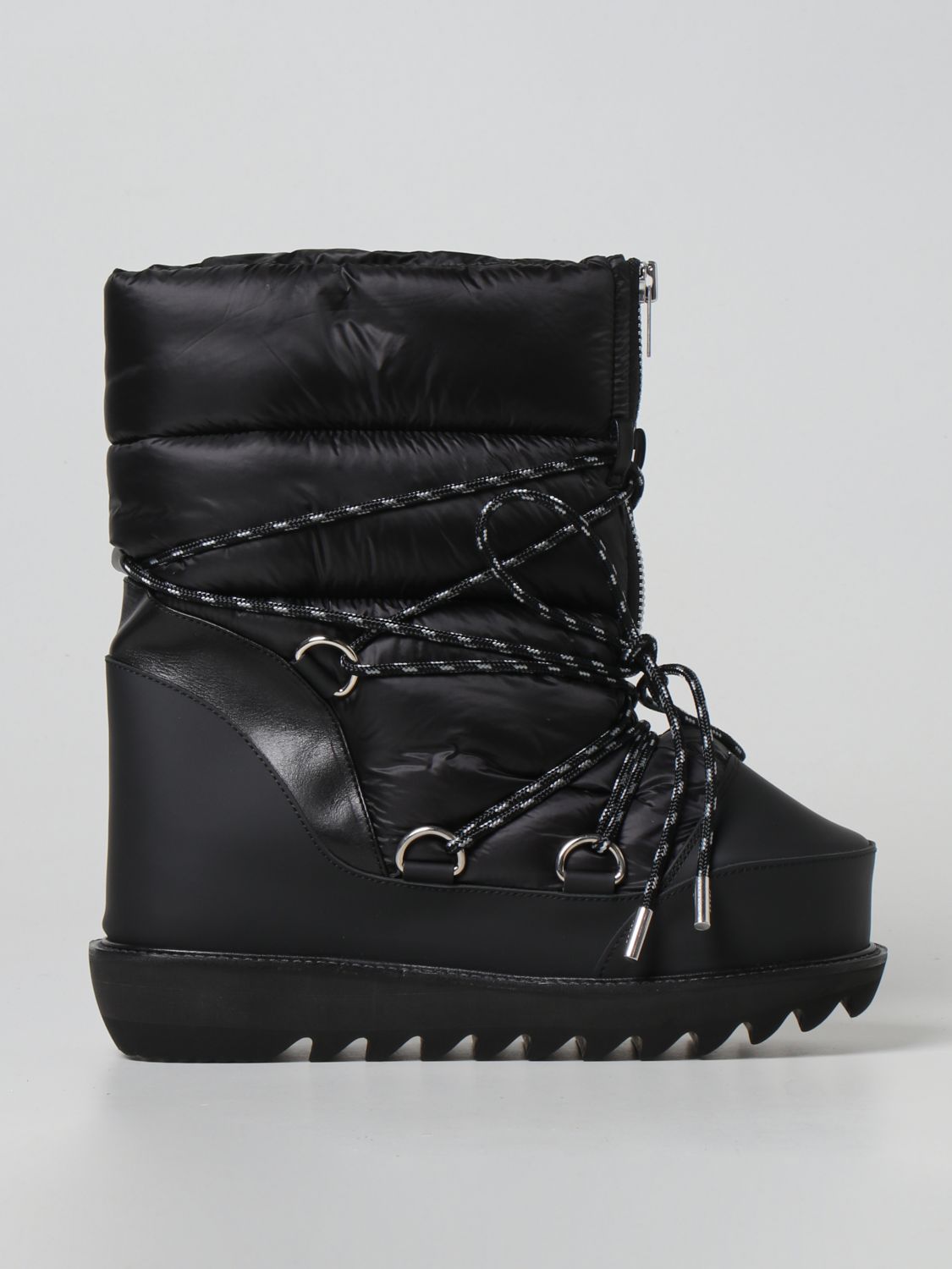 Boots Men color Black