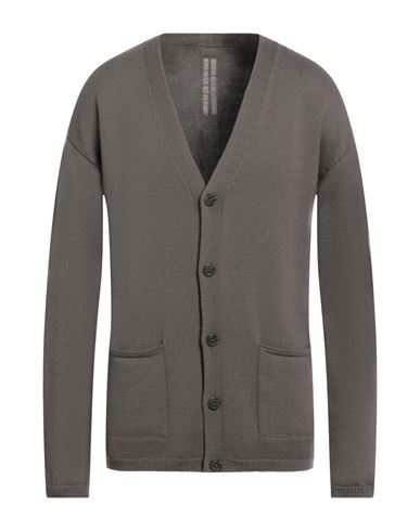 Man Cardigan Lead