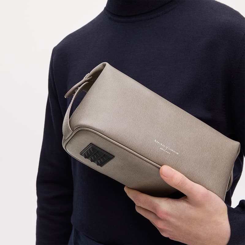 Mount Street Washbag in Warm Grey Saffiano
