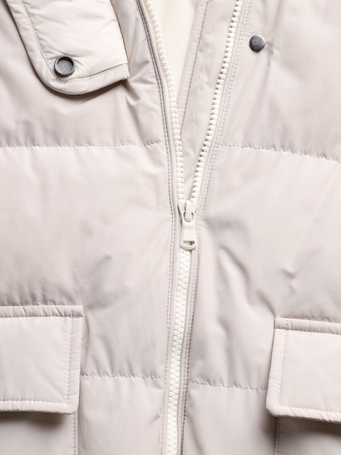 Coat Woman color White