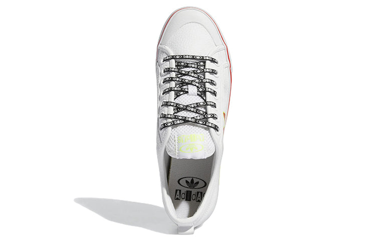 Nizza Trefoil 'White Vivid Red'