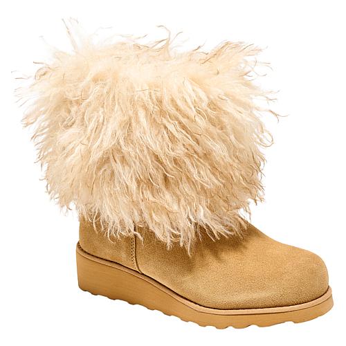 ® Janell Curly Faux Fur and Suede Boot